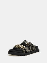 Zapatillas con el logotipo de Fatema 4G