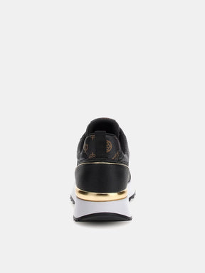 Detalles del logotipo de la zapatilla Kaddy