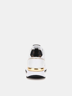 Detalles del logotipo de la zapatilla Kaddy