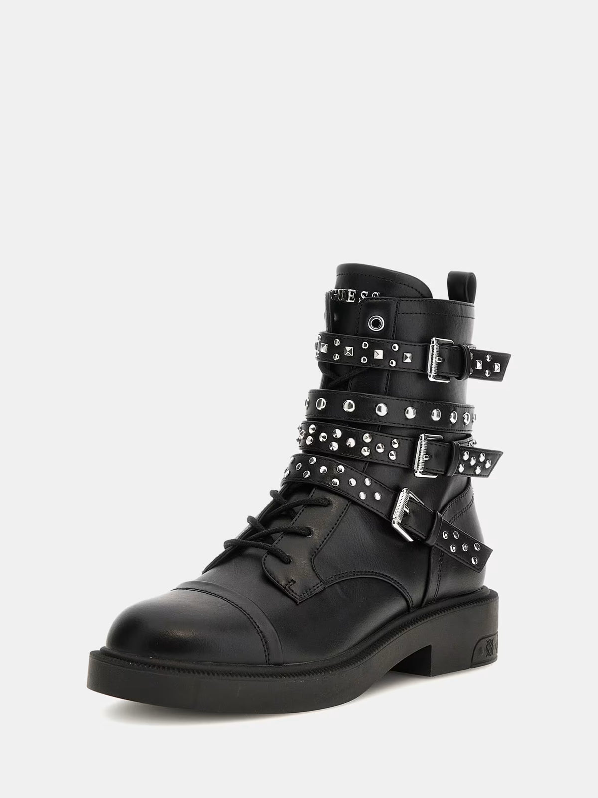 Bota de combate con tachuelas Fynal
