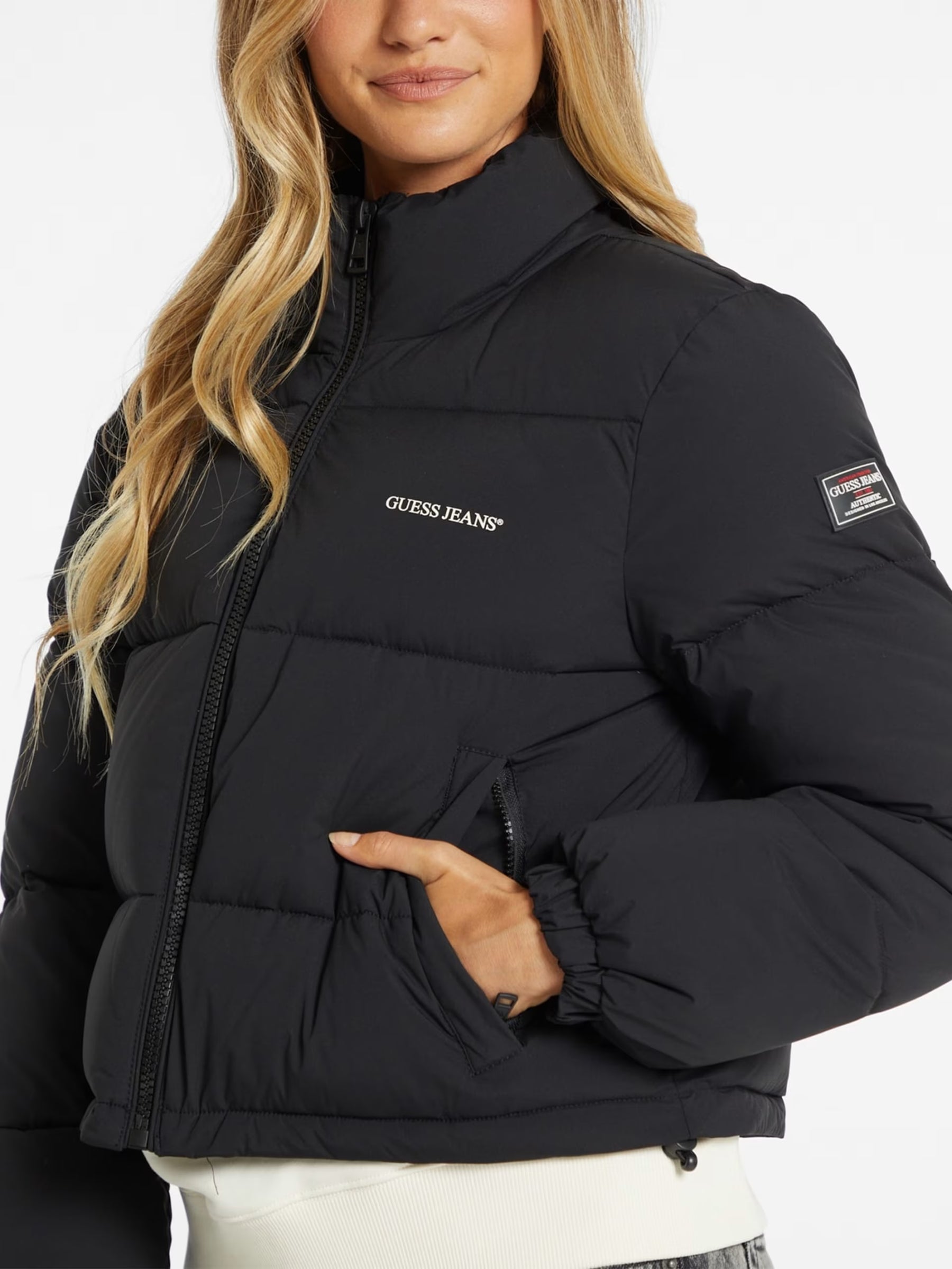 Chaqueta acolchada corta