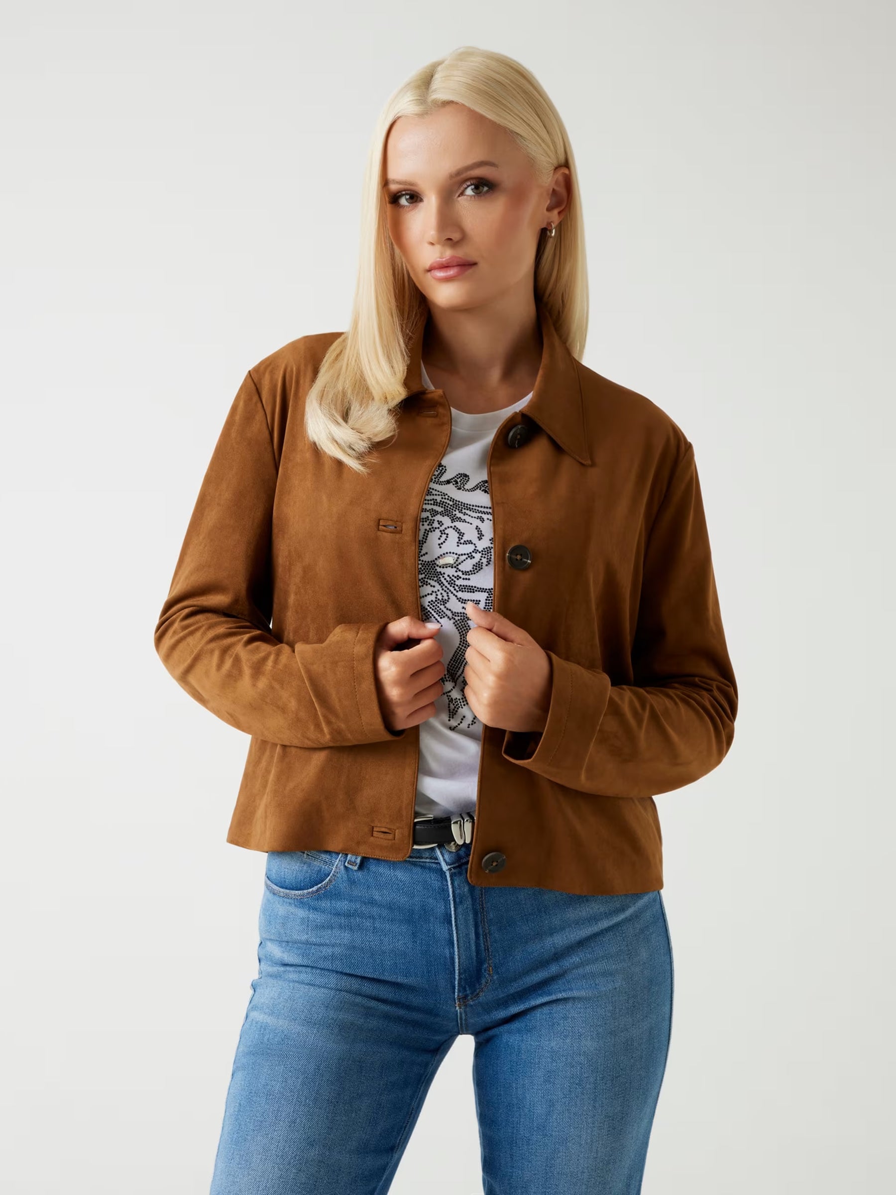 Chaqueta corta de ante sintético