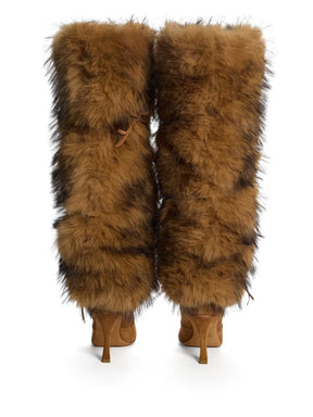 Botas altas de piel de oveja