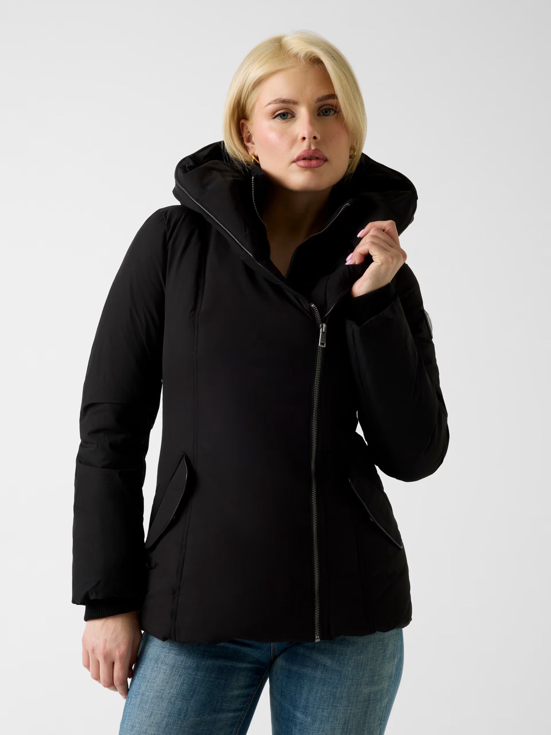 Chaqueta acolchada con capucha